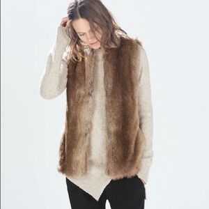 🆕 NWT Zara Trafaluc Outerwear Brown/Tan Faux Fur Vest